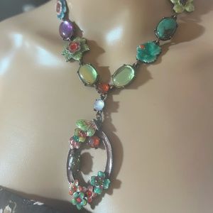 Jeweled vintage necklace with Swarovski Crystals